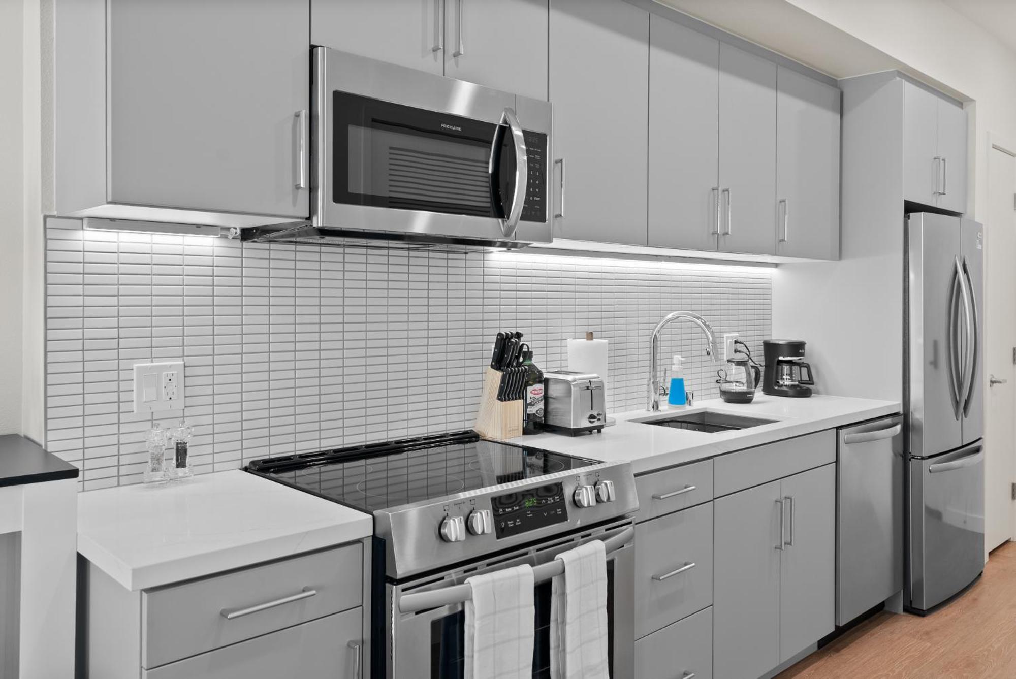 Bright Studio On Sunset Blvd, Free Parking, Gym, And Pool Los Angeles Exteriér fotografie